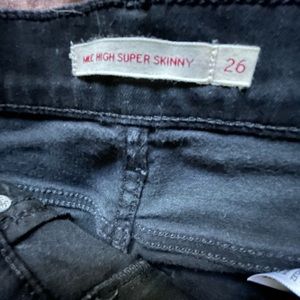 Levi’s Mile High Super Skinny Black Jeans